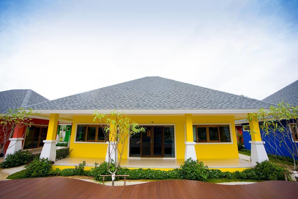 Thai O.T. Khaolak Resort Khao Lak Exterior photo